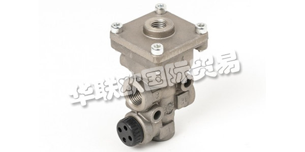 BERTOCCO公司成立于1962年，是一家精密機(jī)械車間，多年來從一家小型工匠公司發(fā)展成為一家專業(yè)從事工業(yè)車輛氣動設(shè)備和配件研究，設(shè)計和生產(chǎn)的工業(yè)公司。2013年初，Bertocco Air Truck Technology開始了新的公司結(jié)構(gòu)和新的管理，開始了其活動，重點(diǎn)關(guān)注制動系統(tǒng)，懸架和工業(yè)車輛設(shè)備的組件。